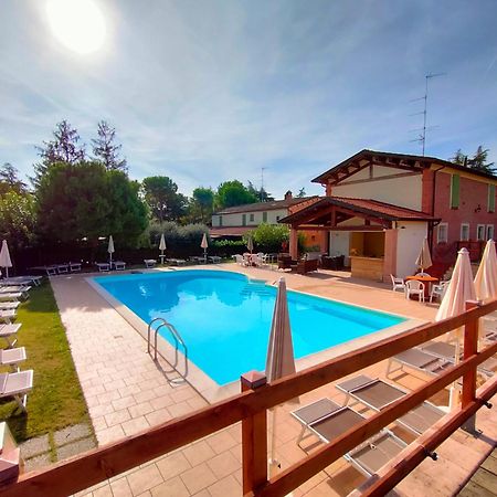 Agriturismo E Cantina La Sabbiona Faenza Exterior photo