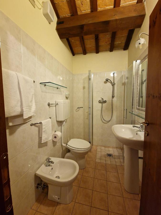 Agriturismo E Cantina La Sabbiona Faenza Exterior photo